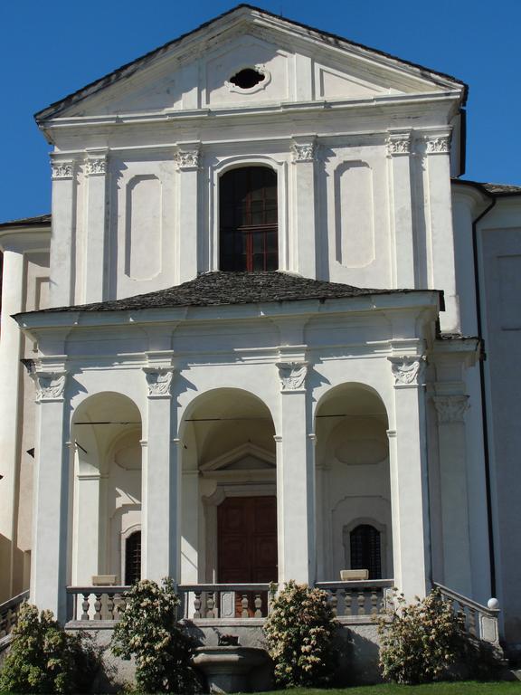 דירות Madonna Del Sasso Dal Picasass House חדר תמונה